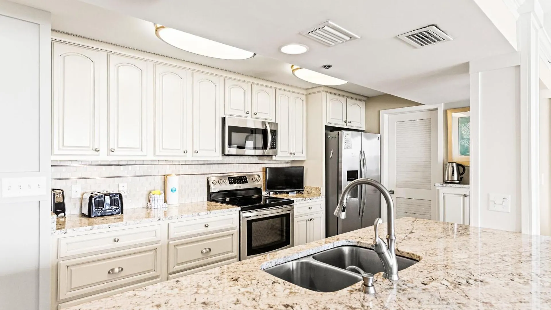 بيت للعطل Long Beach Resort 2-1006 | Sunset Hideaway بنما سيتي بيتش