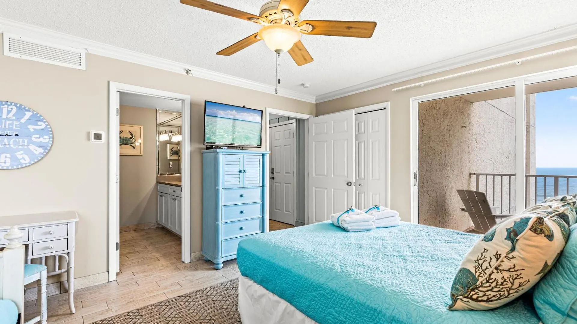 Long Beach Resort 2-1006 | Sunset Hideaway بنما سيتي بيتش بيت للعطل